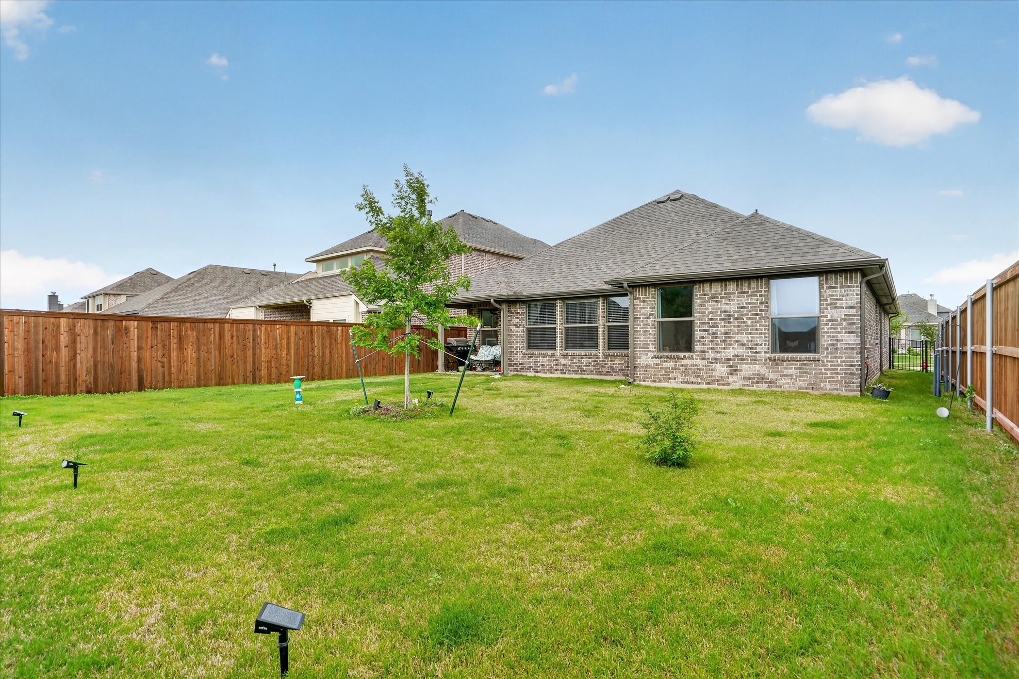 7729 Gatevine Avenue Joshua TX 76058