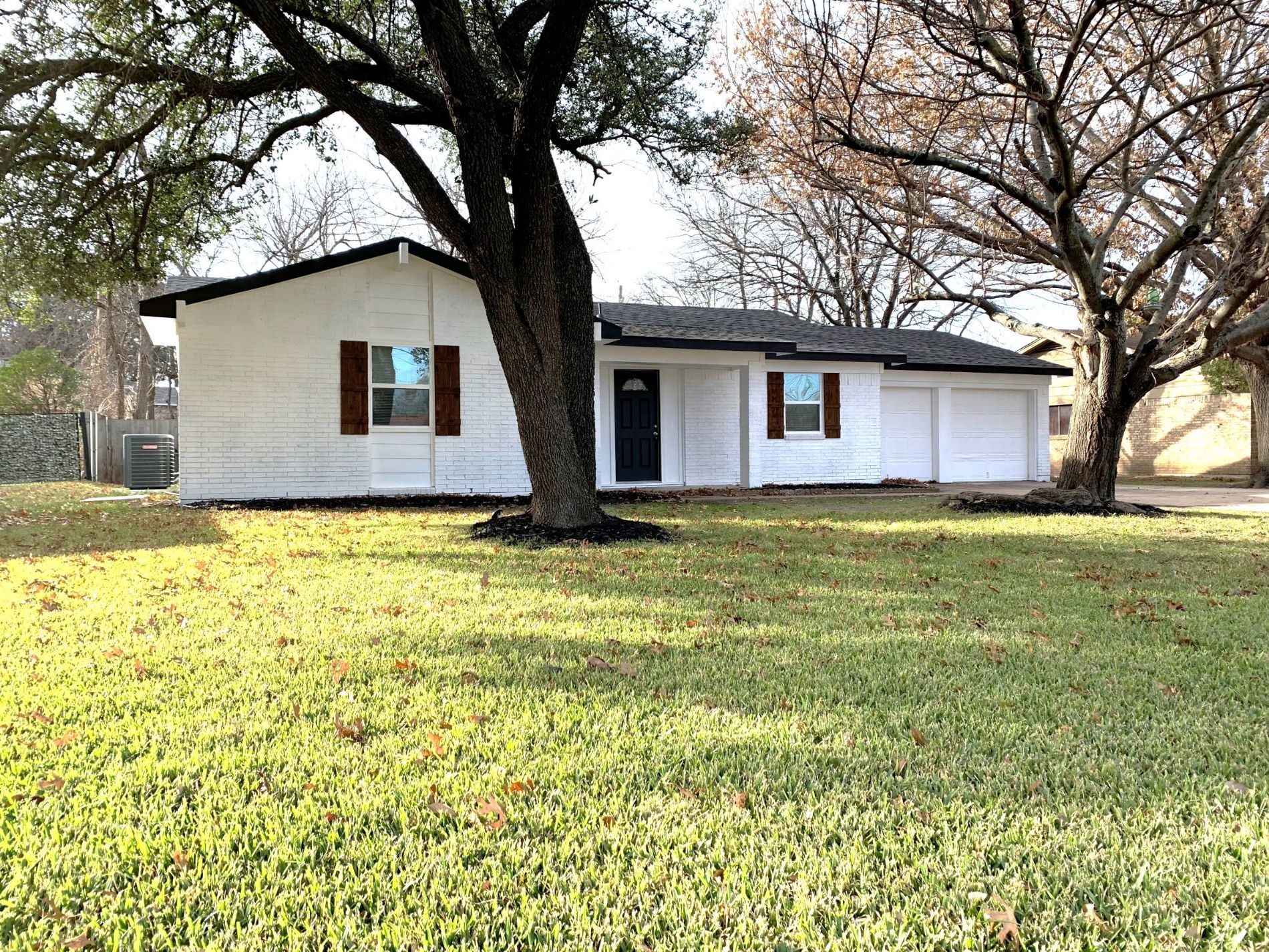1116 Bryant Street Benbrook TX 76126