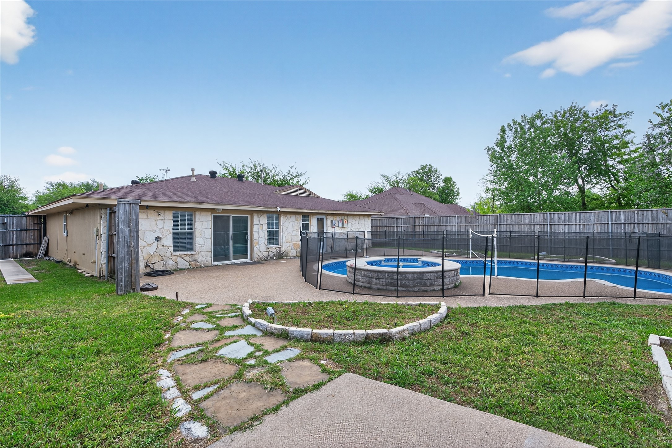 4133 Sherwood Drive Mesquite TX 75150