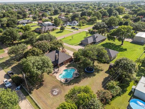 115 Ridge Oak Drive Red Oak TX 75154