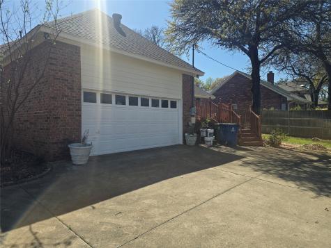 2954 Woodland Hills Drive Grapevine TX 76051