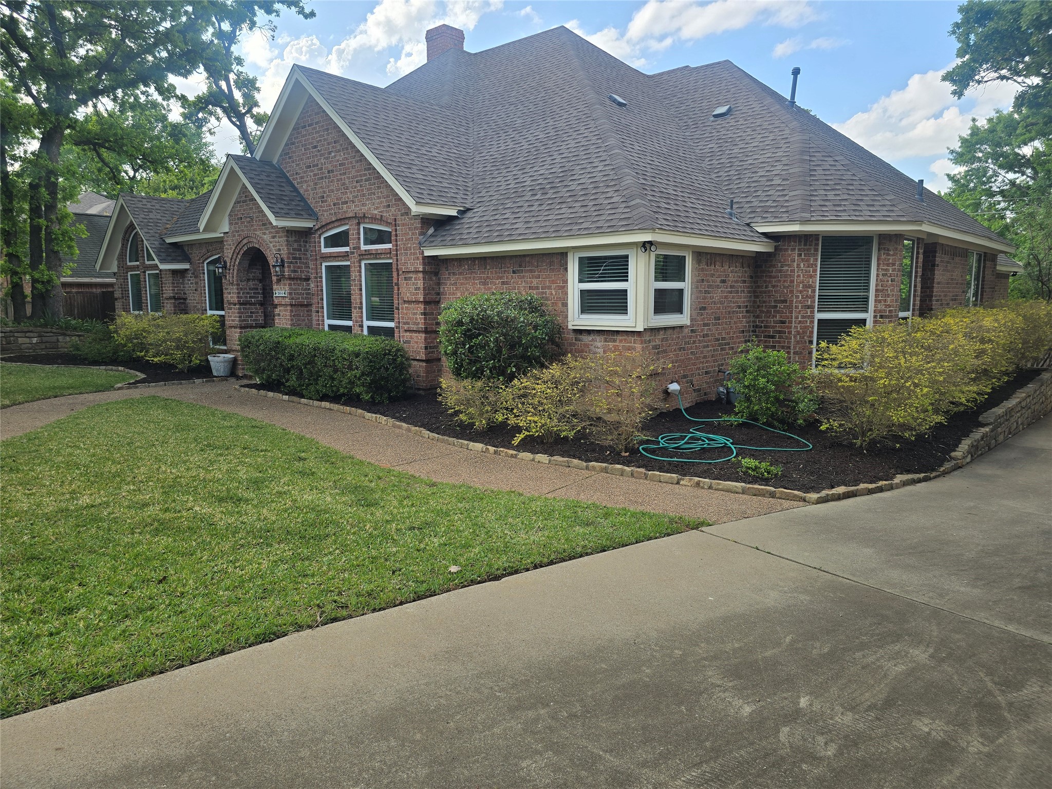 2954 Woodland Hills Drive Grapevine TX 76051