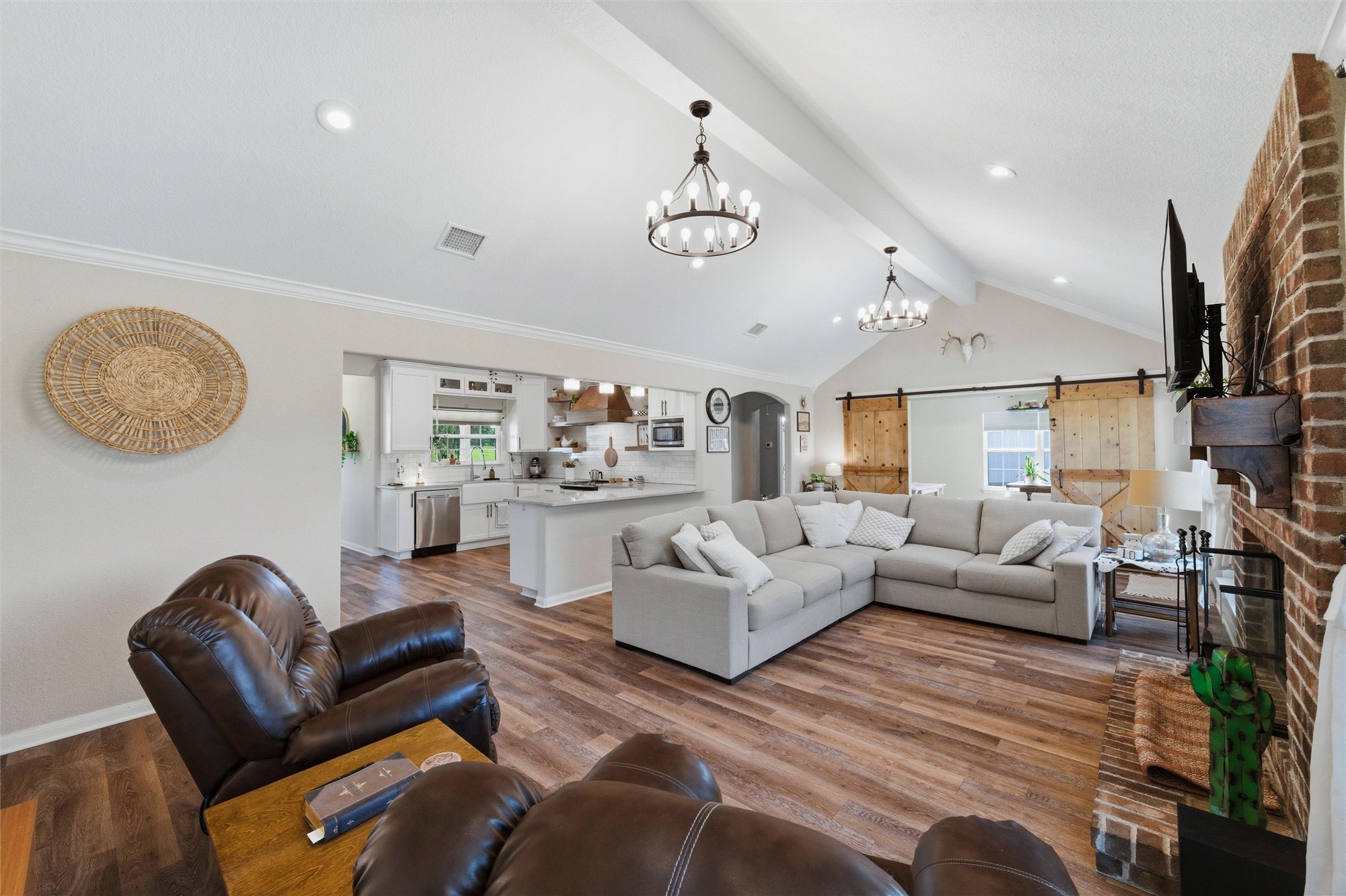 1026 Julia Court Rio Vista TX 76093