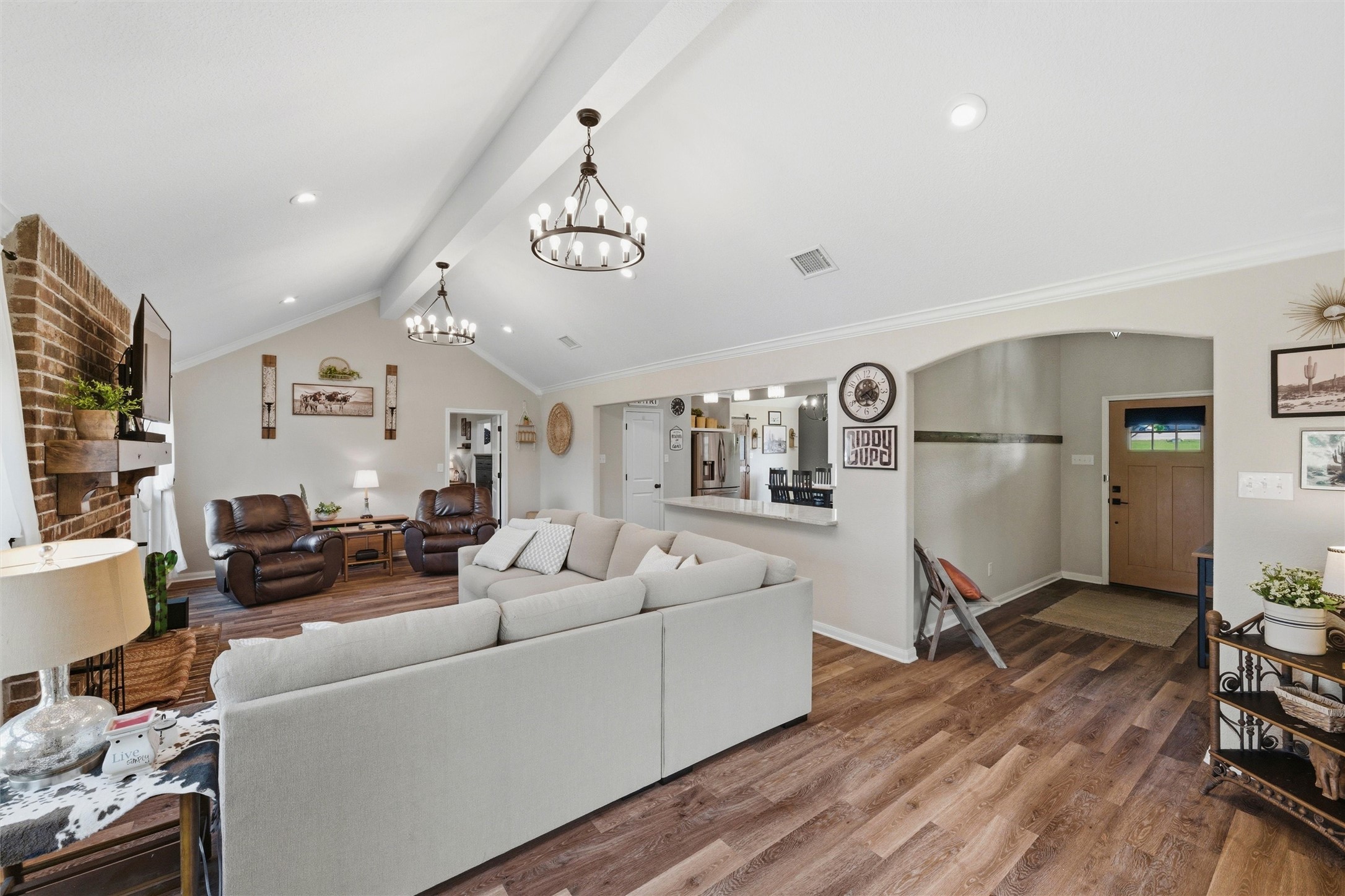 1026 Julia Court Rio Vista TX 76093