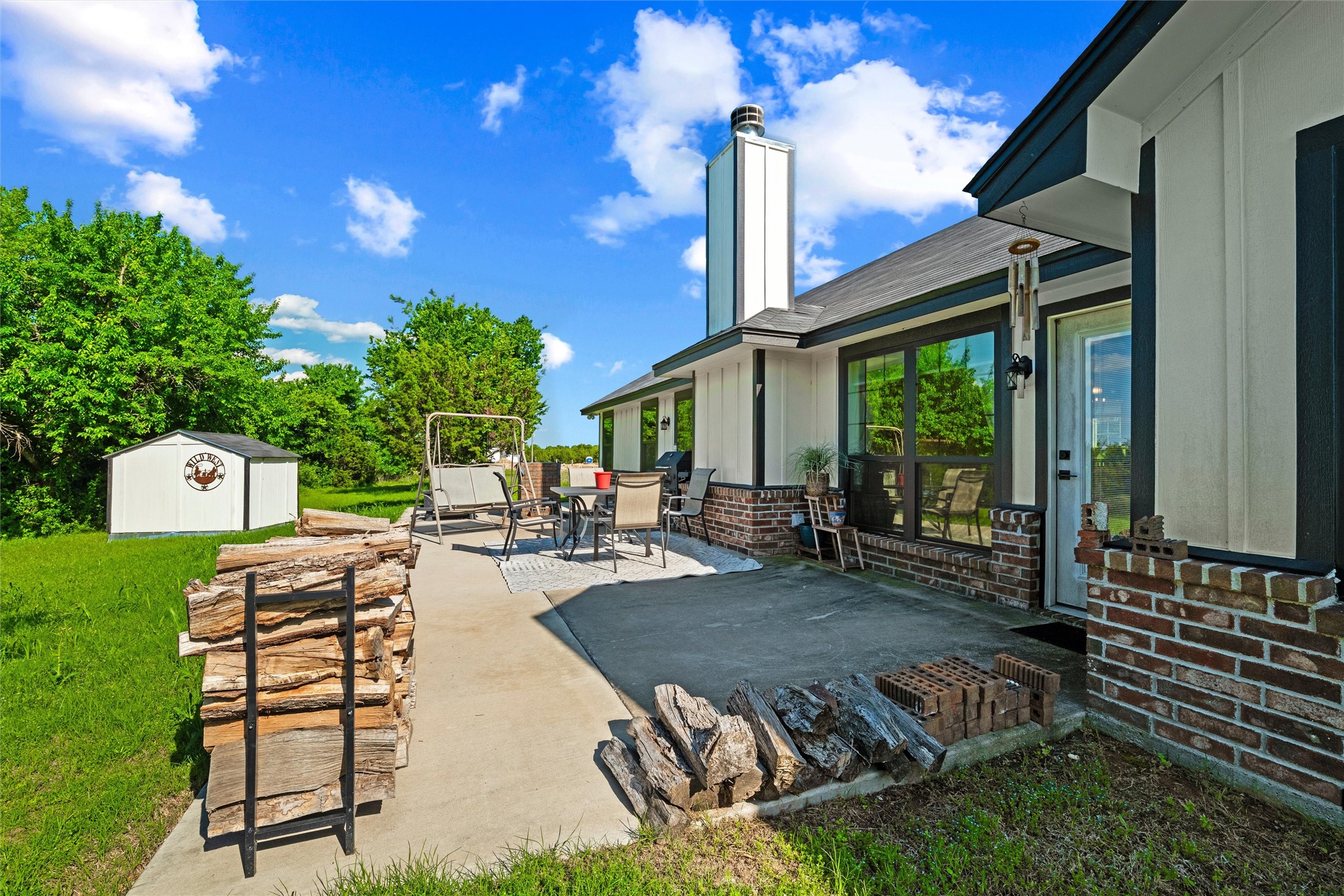 1026 Julia Court Rio Vista TX 76093