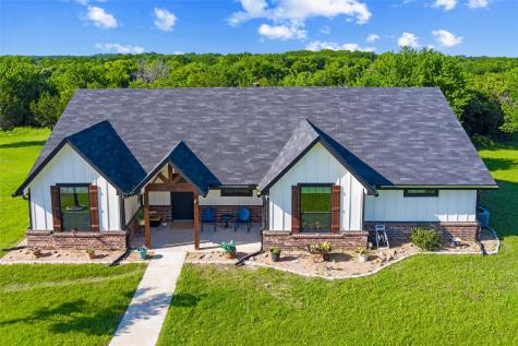 1026 Julia Court Rio Vista TX 76093