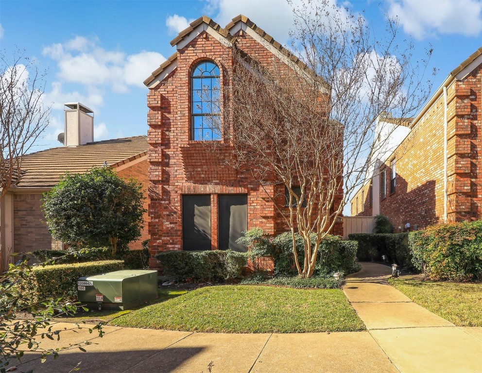 17018 Vinland Drive Addison TX 75001