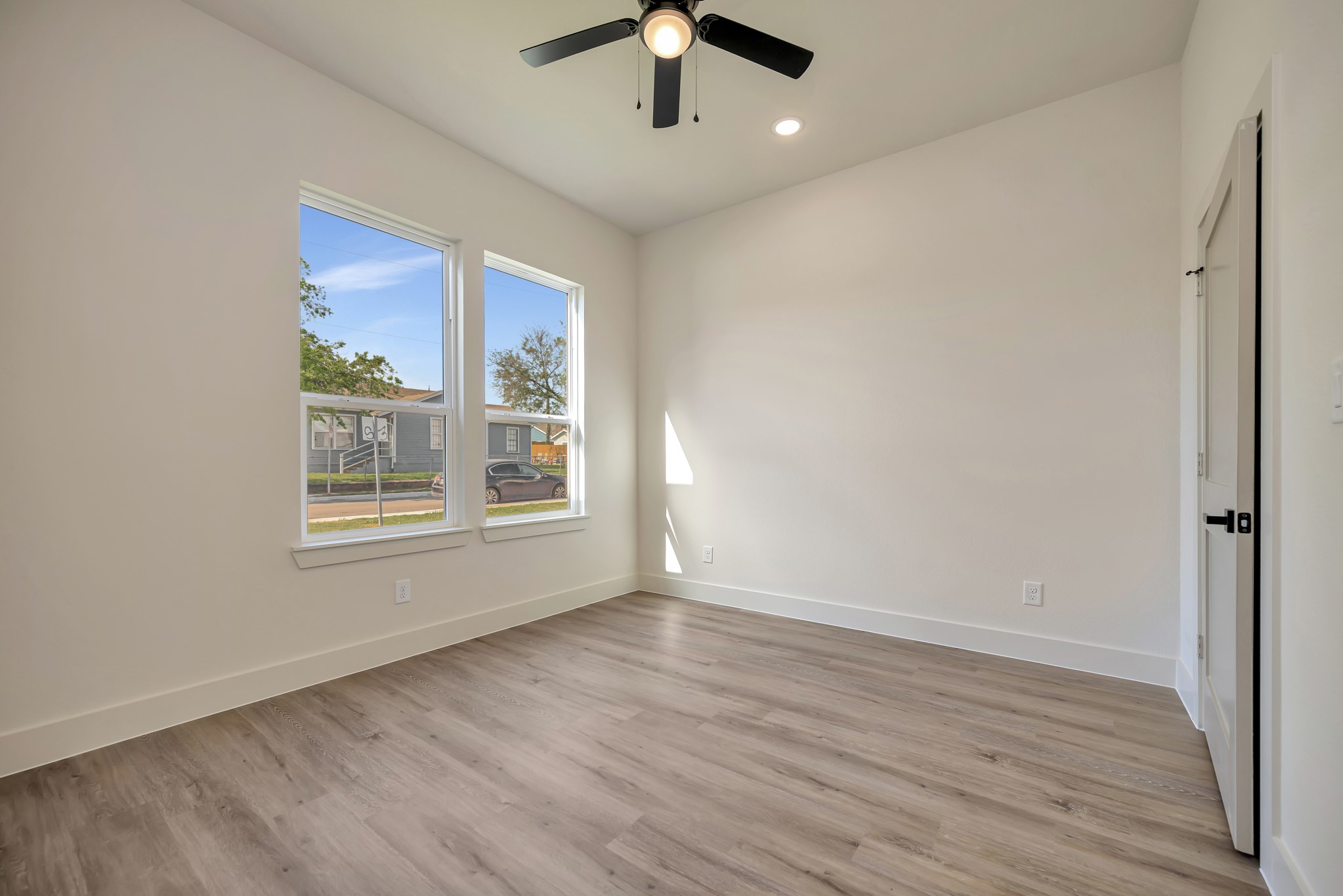 929 E Magnolia Avenue Fort Worth TX 76104