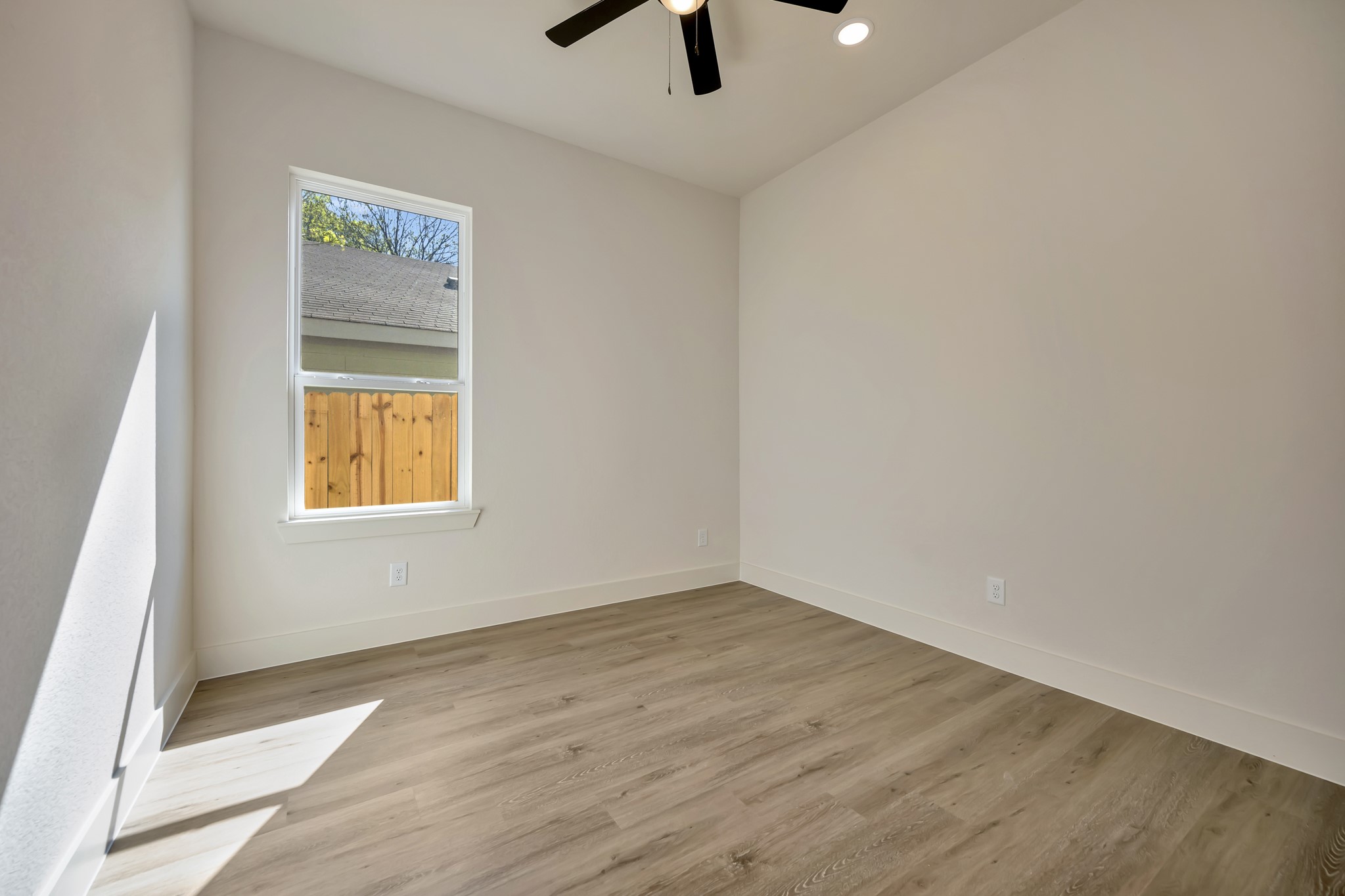 929 E Magnolia Avenue Fort Worth TX 76104