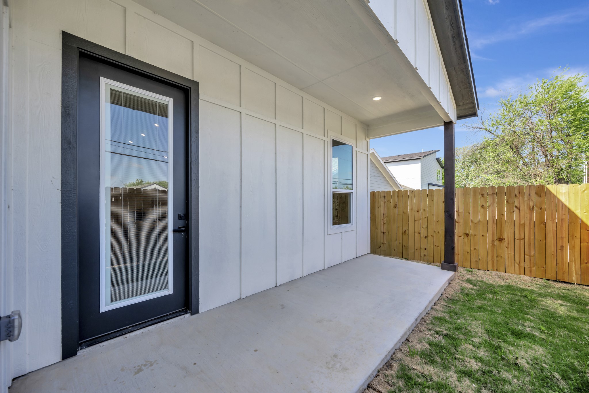 929 E Magnolia Avenue Fort Worth TX 76104