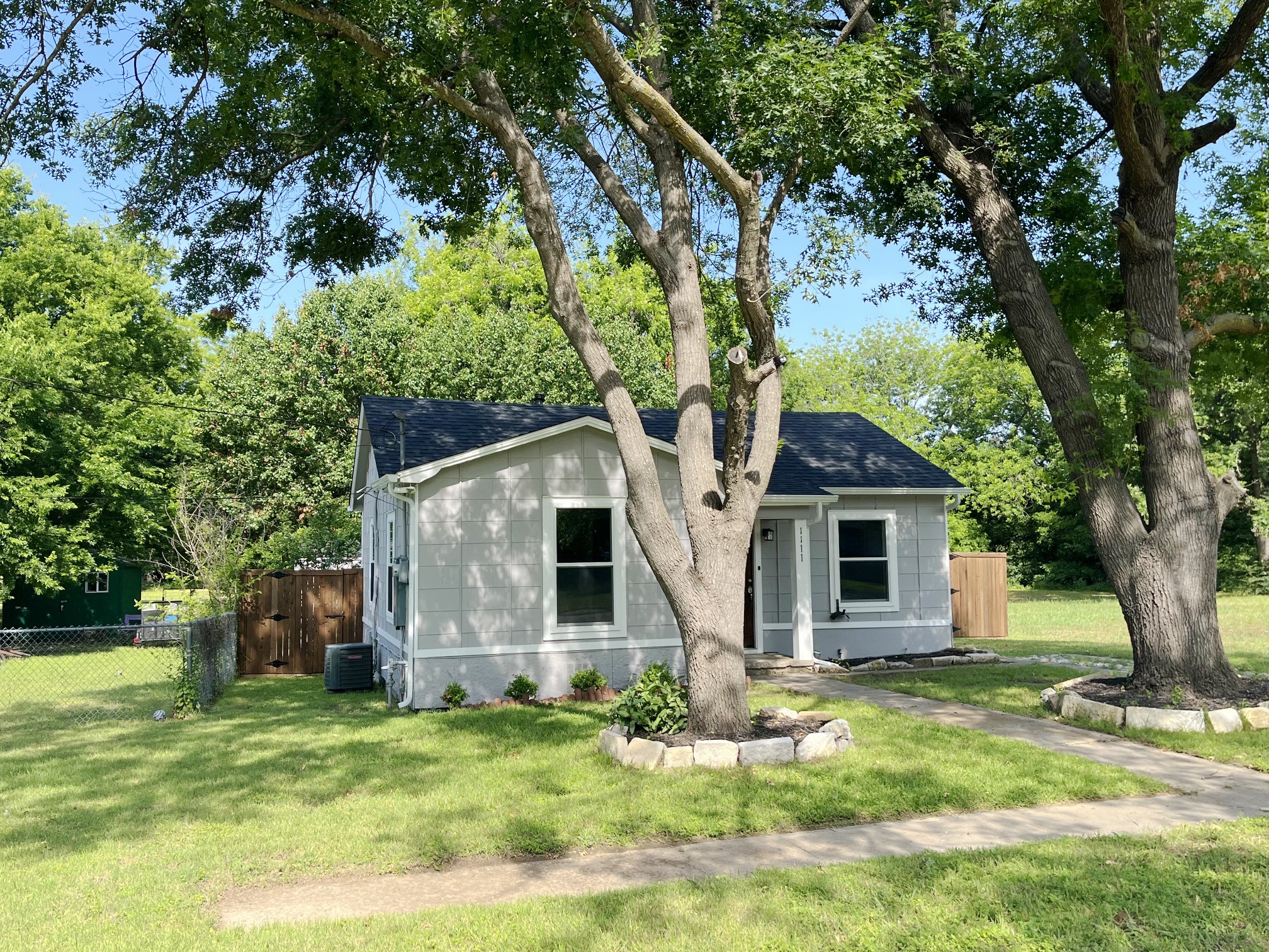 1111 S Taylor Street Gainesville TX 76240