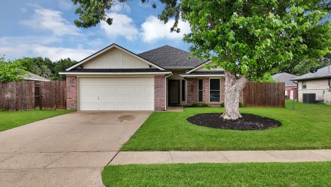1151 Darren Drive Burleson TX 76028