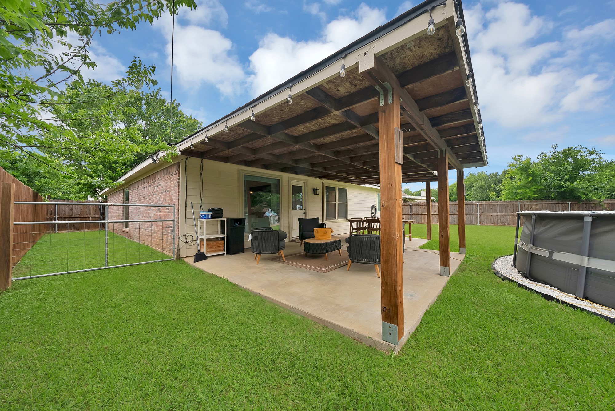 1151 Darren Drive Burleson TX 76028