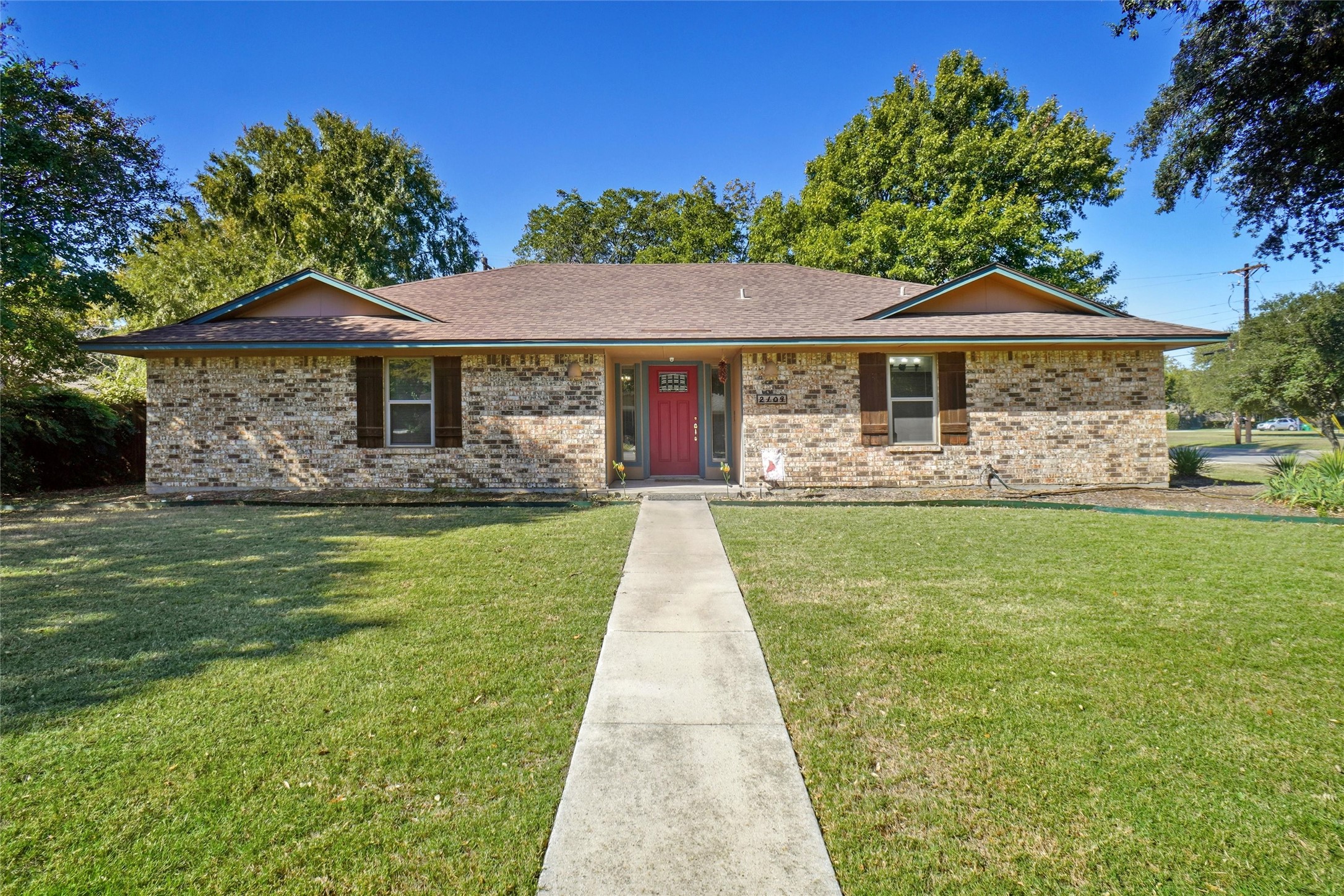 2109 Malone Street Denton TX 76201