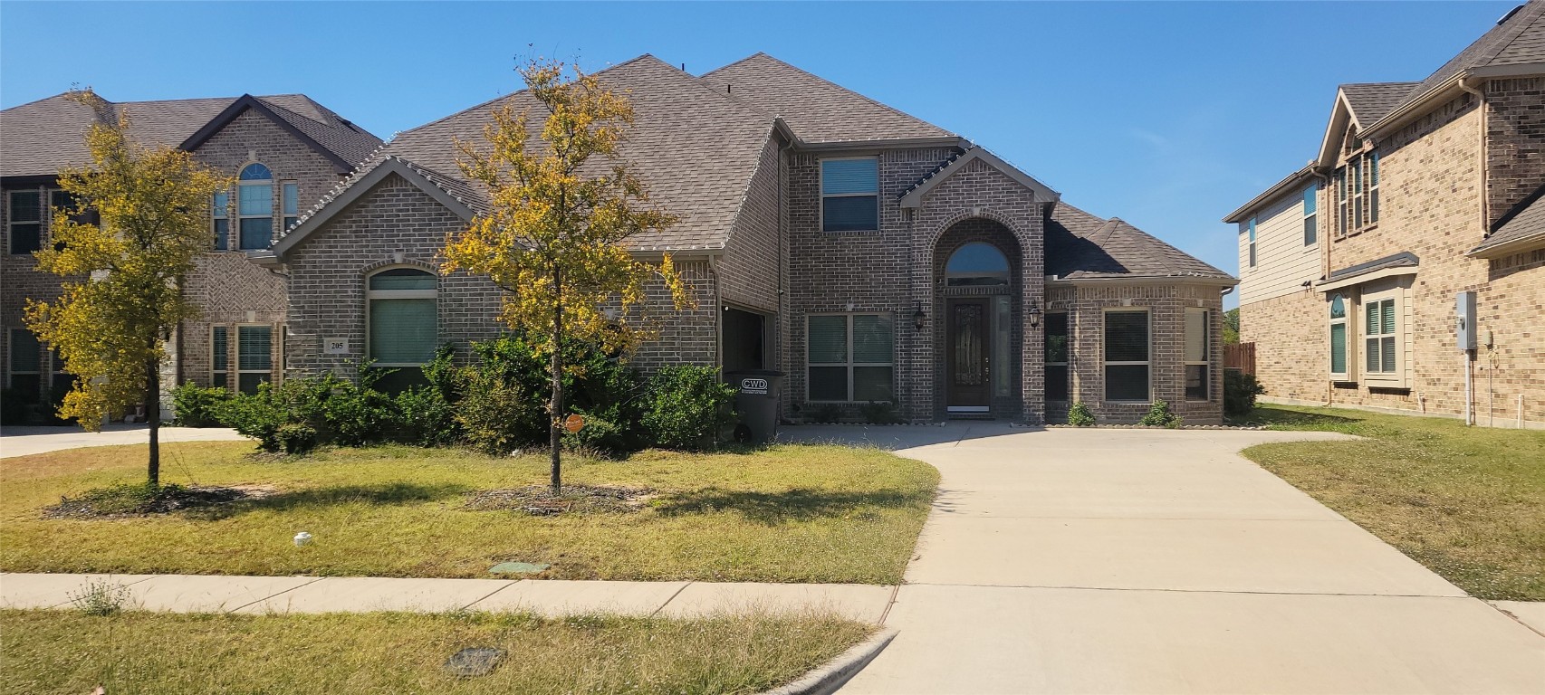 205 Pinewood Avenue Red Oak TX 75154