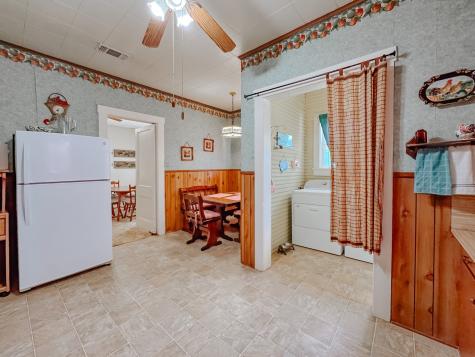 512 SW 2nd Street Kerens TX 75144