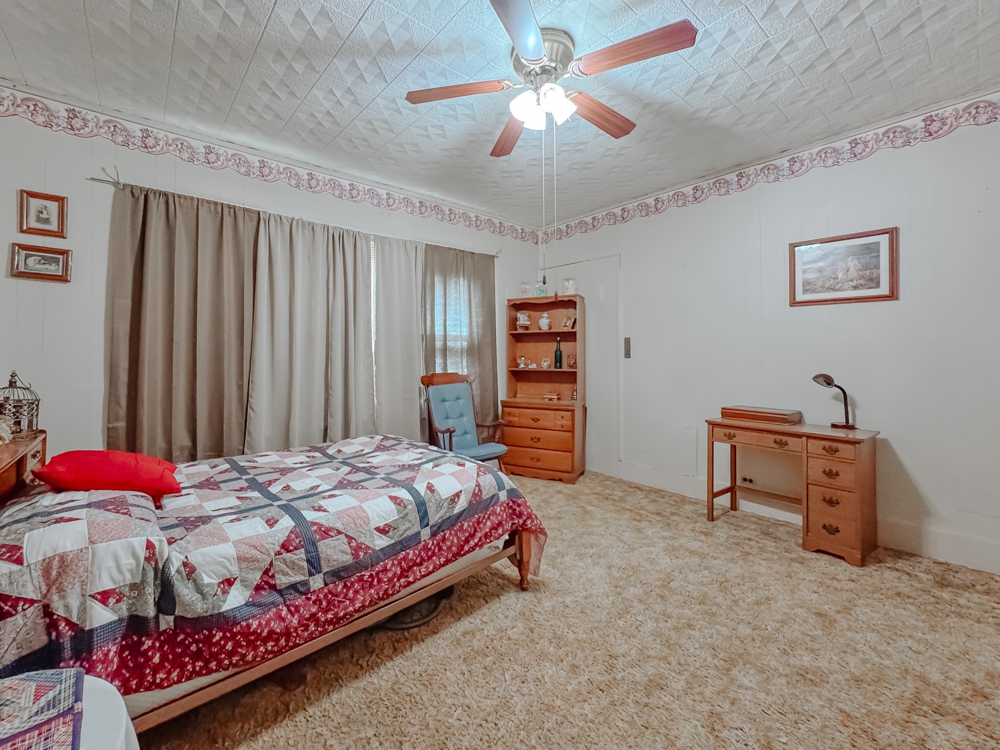 512 SW 2nd Street Kerens TX 75144