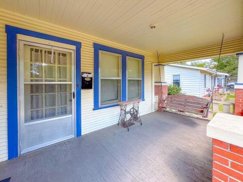 512 SW 2nd Street Kerens TX 75144