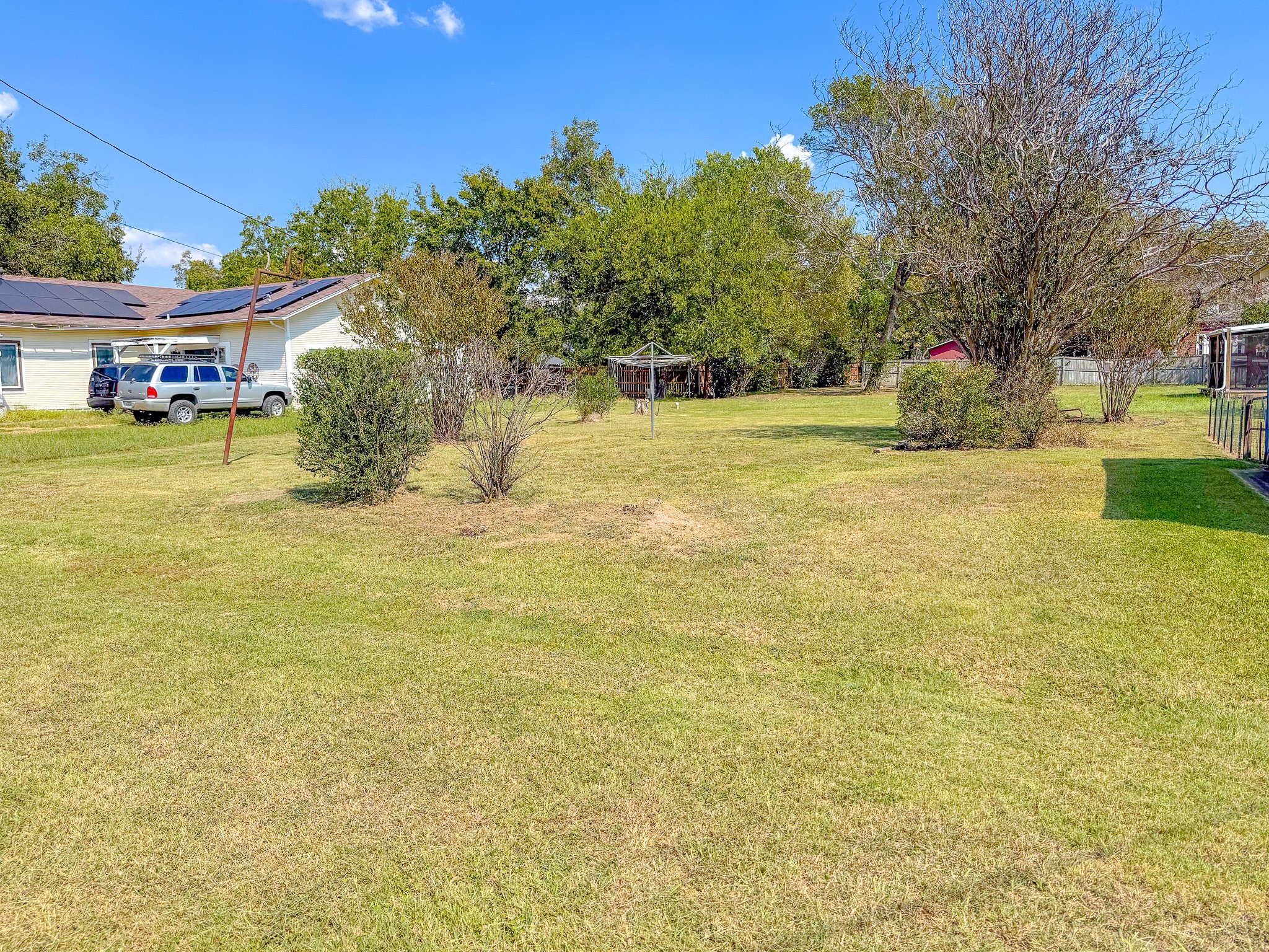 512 SW 2nd Street Kerens TX 75144