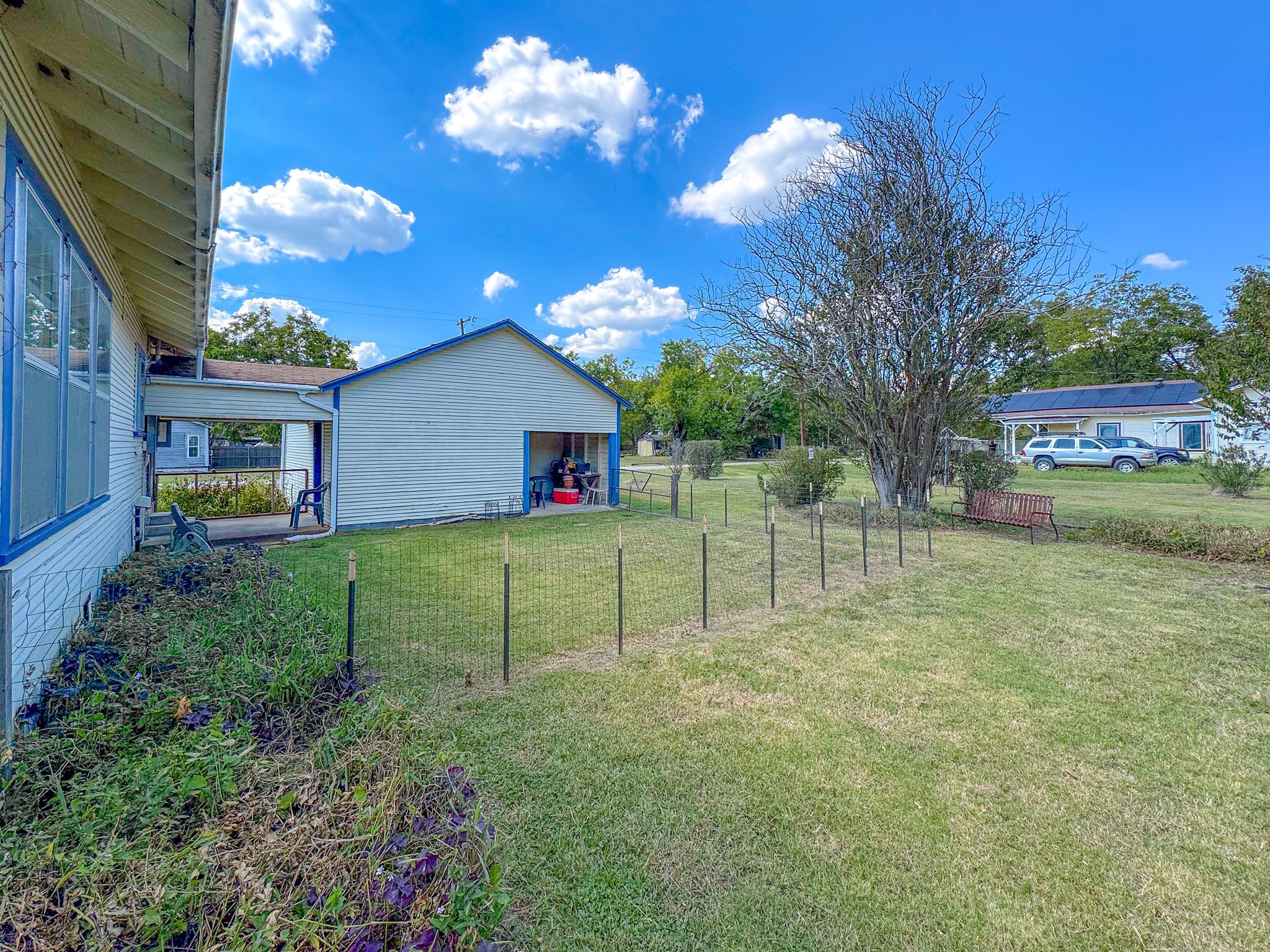512 SW 2nd Street Kerens TX 75144