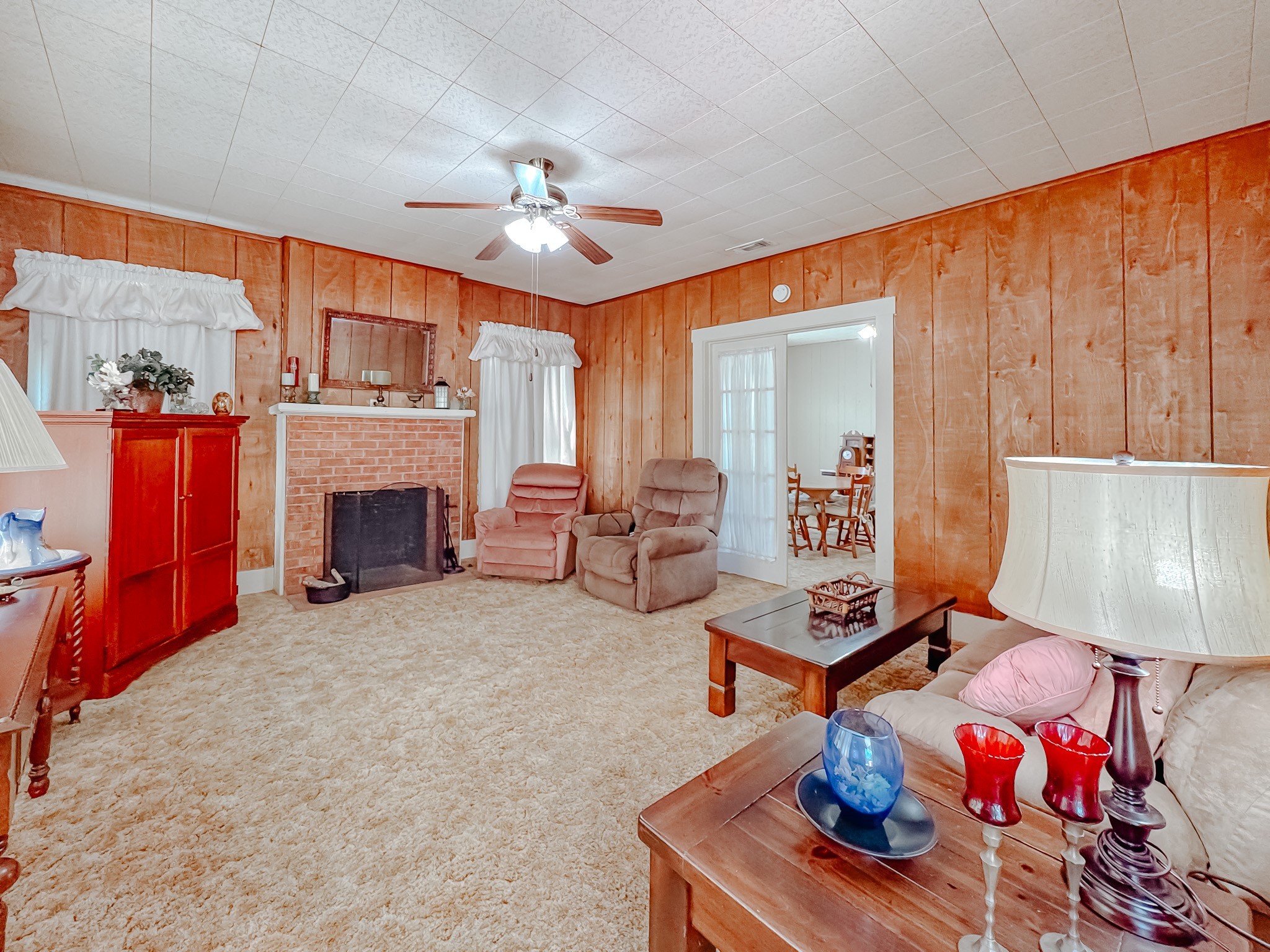 512 SW 2nd Street Kerens TX 75144