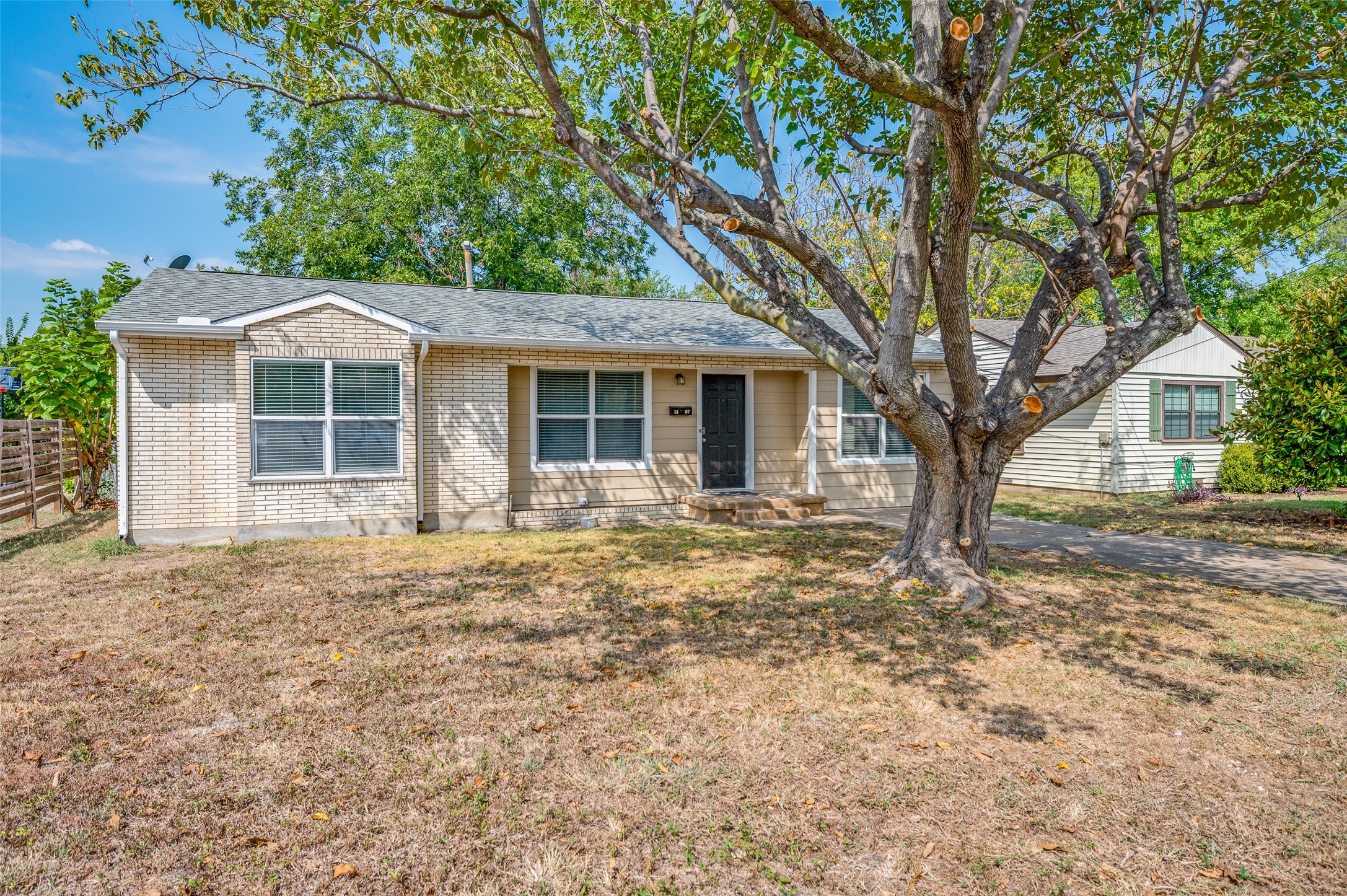 1407 N Morris Street Mckinney TX 75069