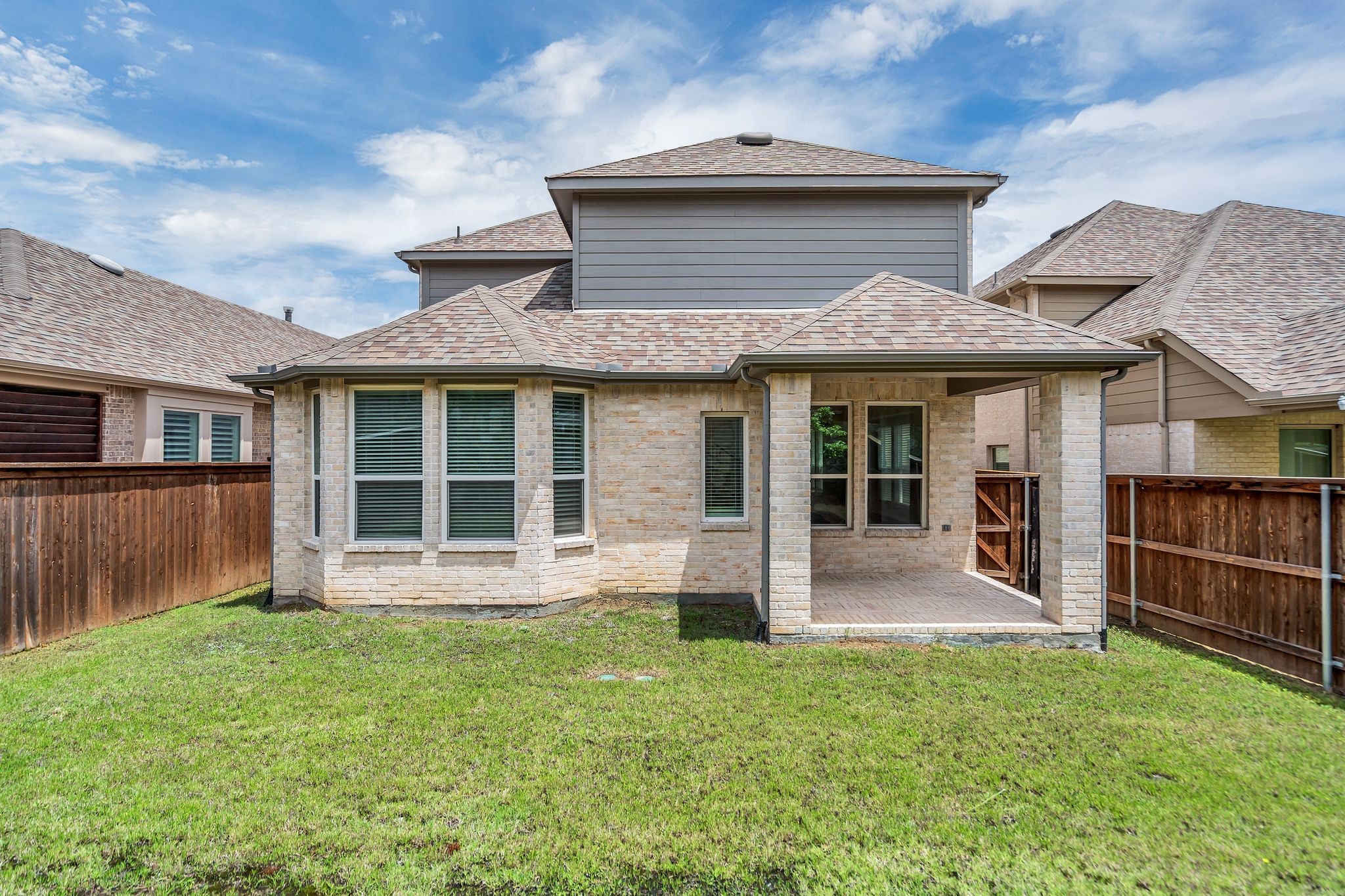 3962 Oak Creek Circle Denison TX 75020