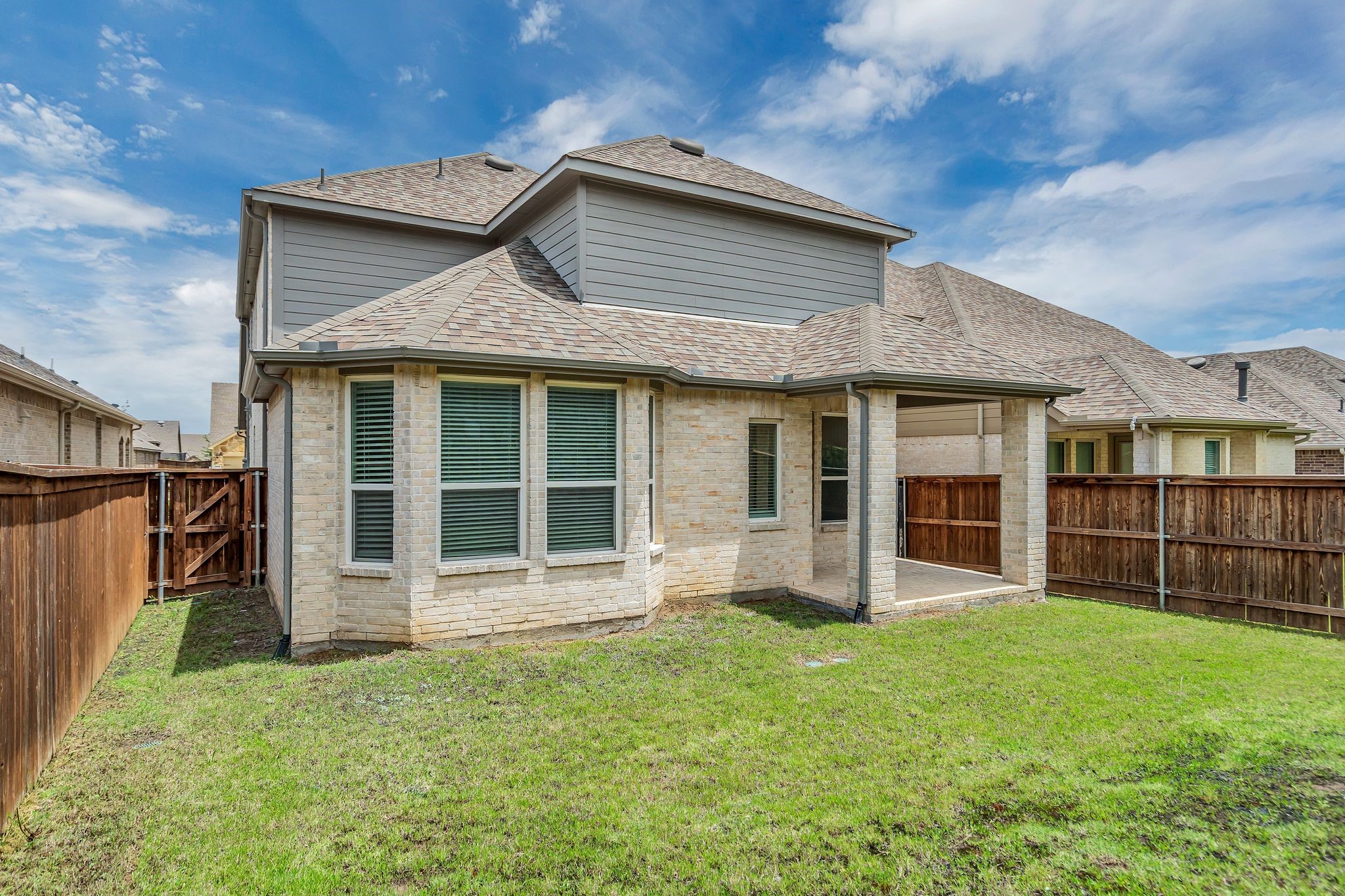 3962 Oak Creek Circle Denison TX 75020