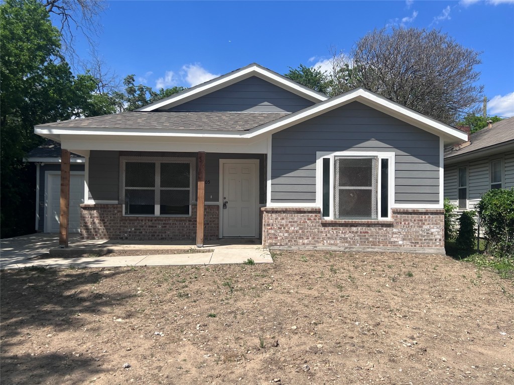 1105 E Jefferson Avenue Fort Worth TX 76104