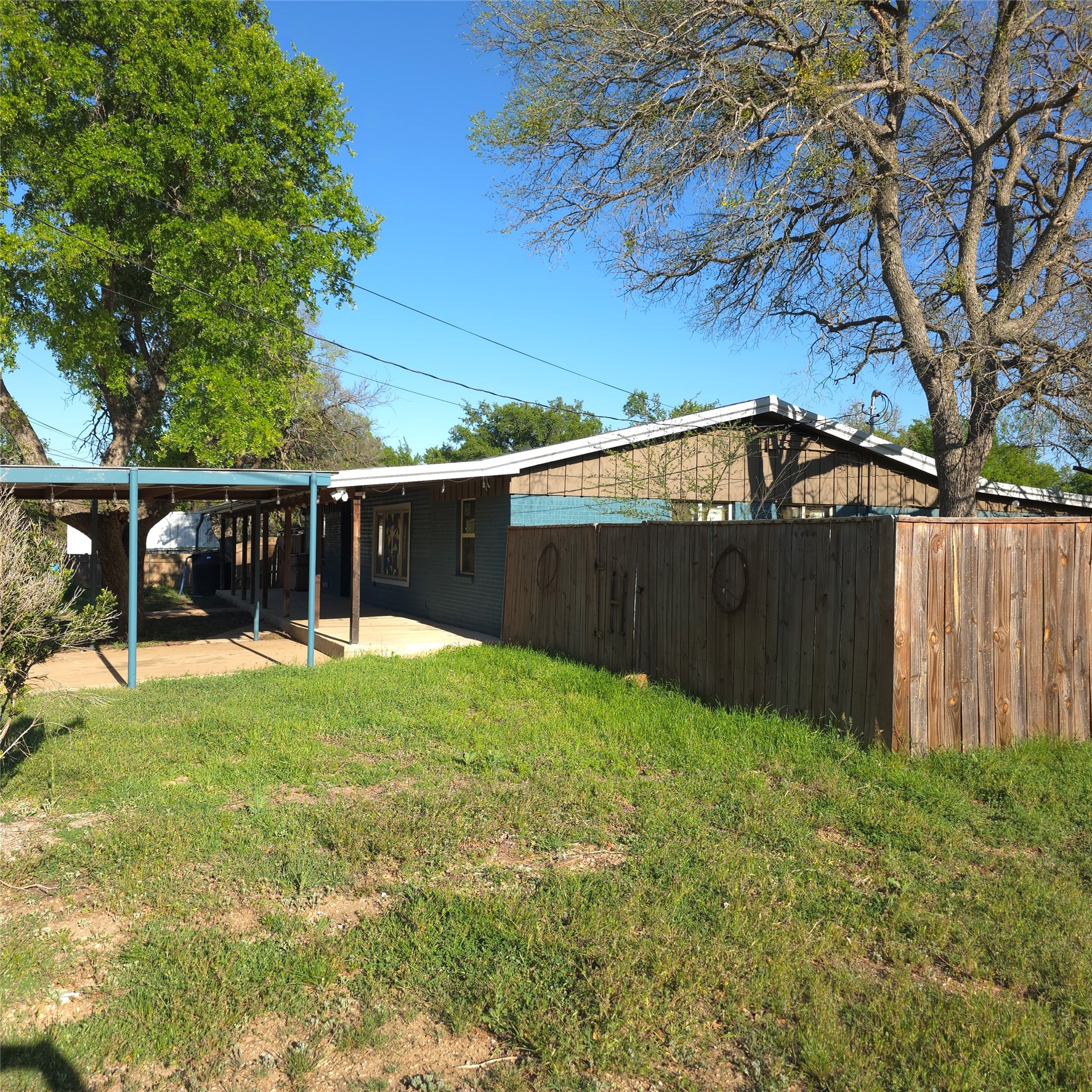 135 Elm Street Palo Pinto TX 76484