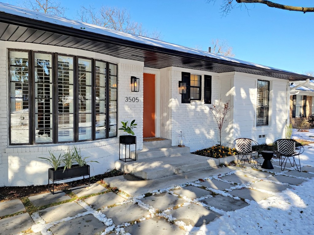 3505 Royal Lane Dallas TX 75229