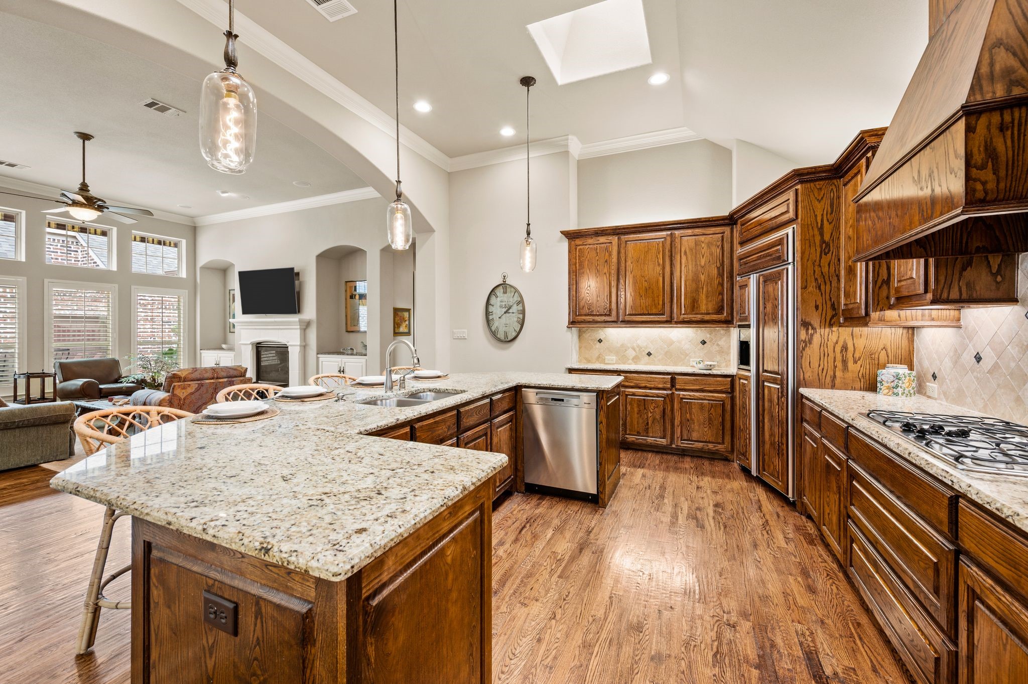 825 Creekview Lane Colleyville TX 76034