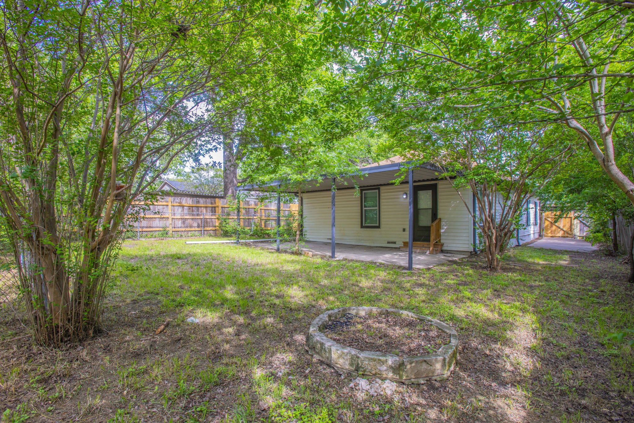 2329 Connor Avenue Waco TX 76706