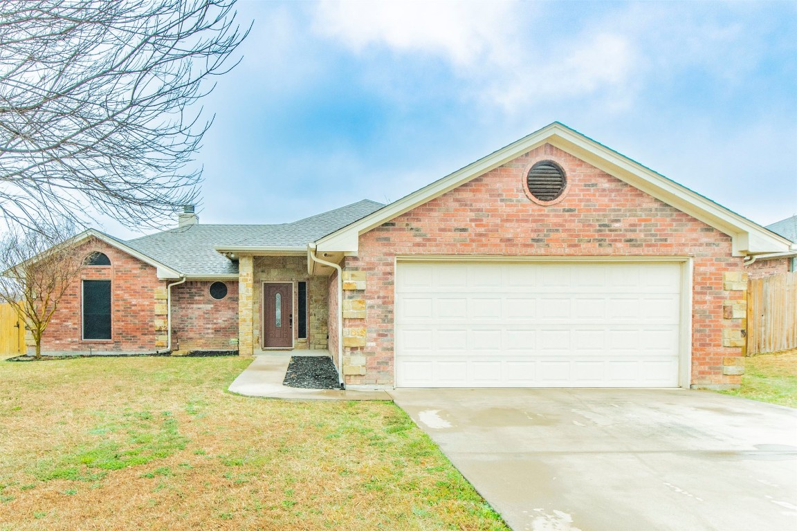 506 Sweetwater Drive Weatherford TX 76085
