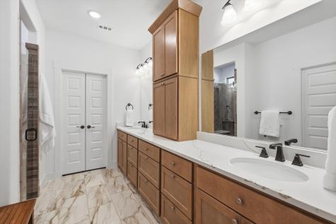 912 Hacienda Drive Mansfield TX 76063