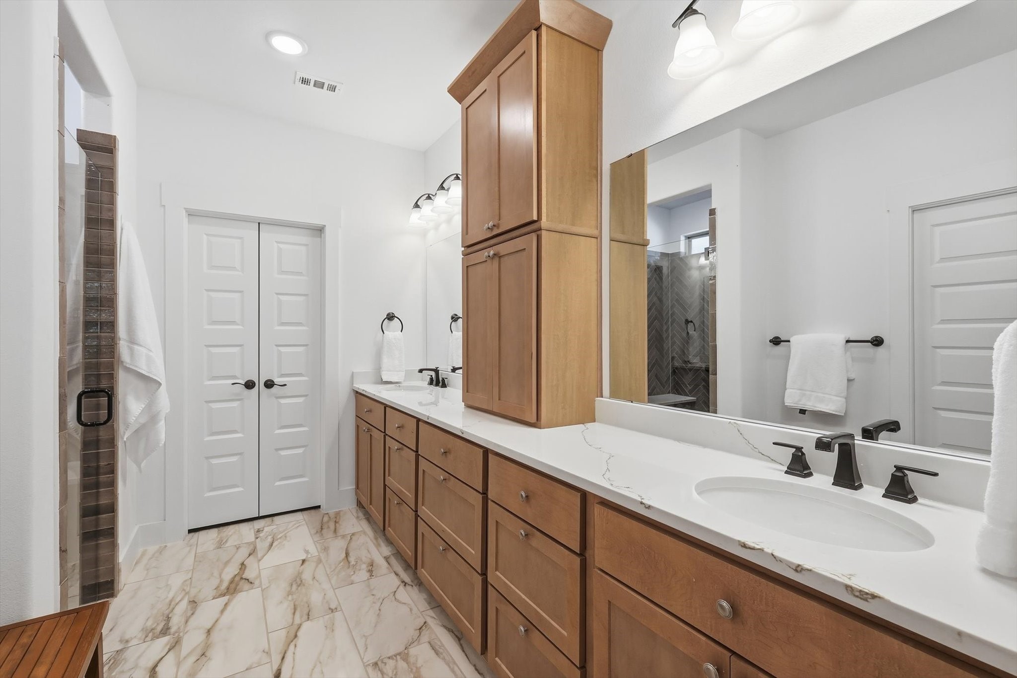 912 Hacienda Drive Mansfield TX 76063