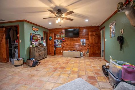 7600 State Highway 6 Albany TX 76430