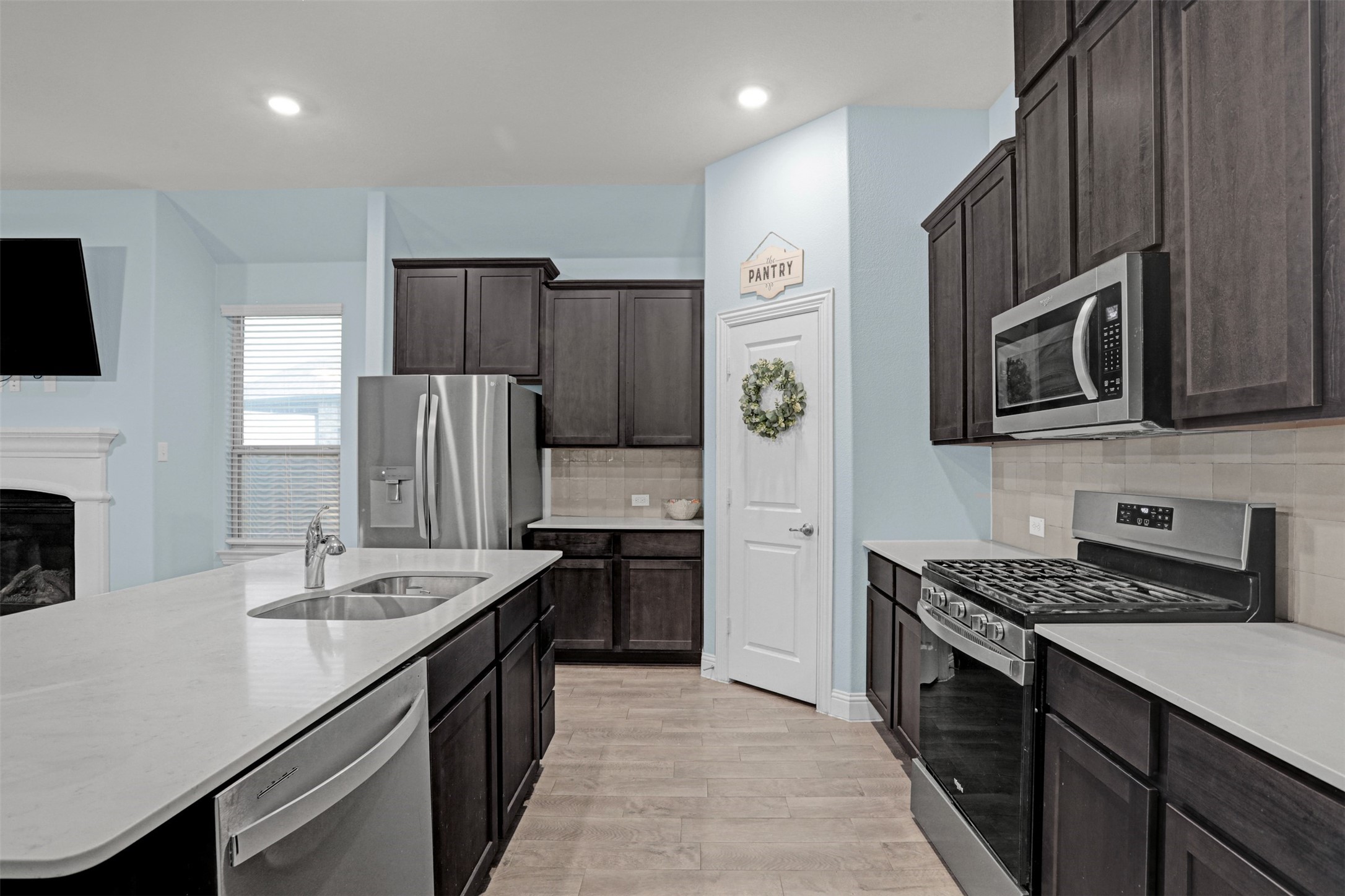 11245 Canyon Mine Drive Aubrey TX 76227