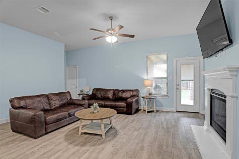 11245 Canyon Mine Drive Aubrey TX 76227