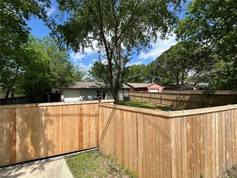 9620 Dale Glade Drive Dallas TX 75217