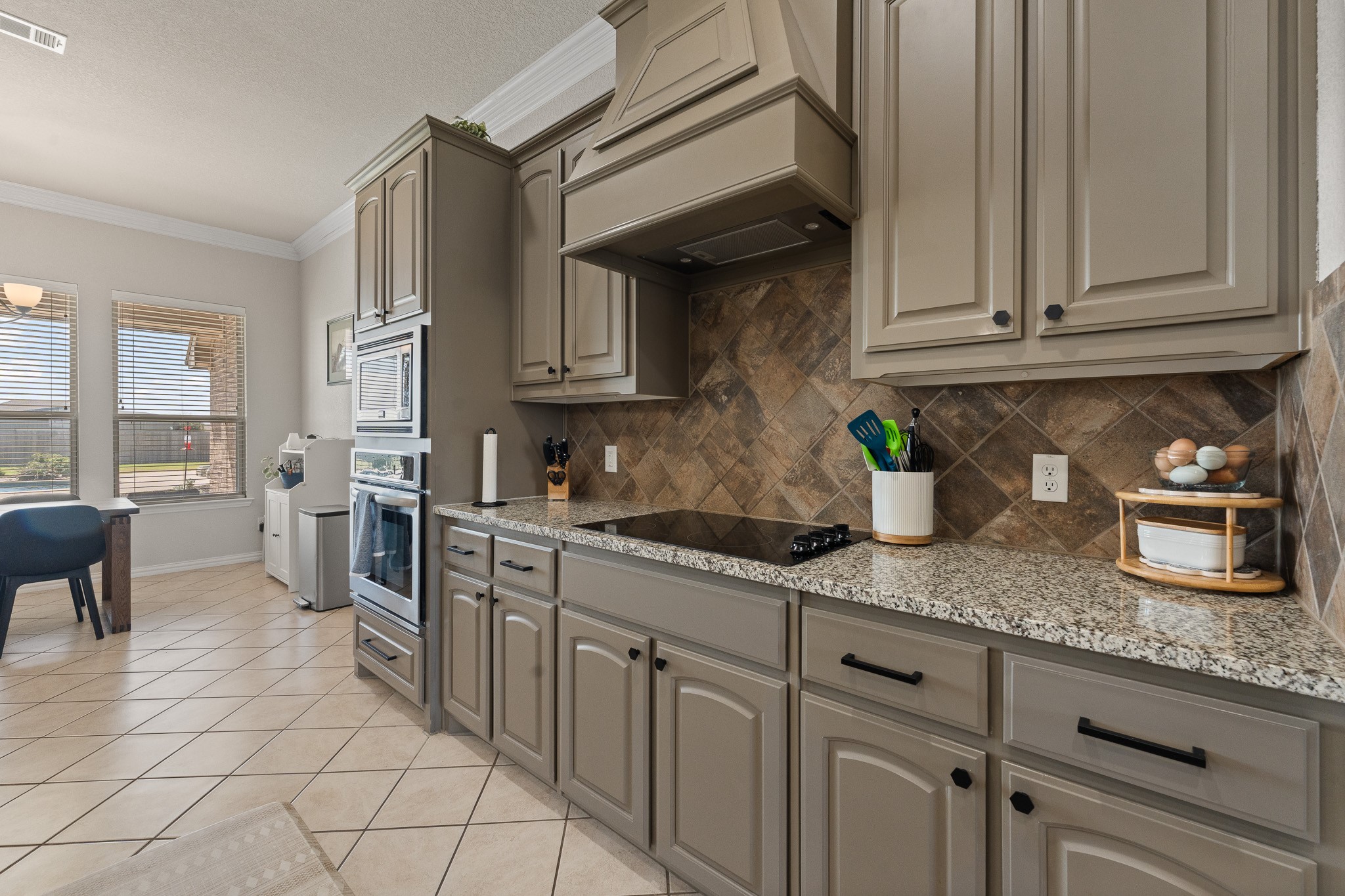 7925 Grassland Drive Godley TX 76044