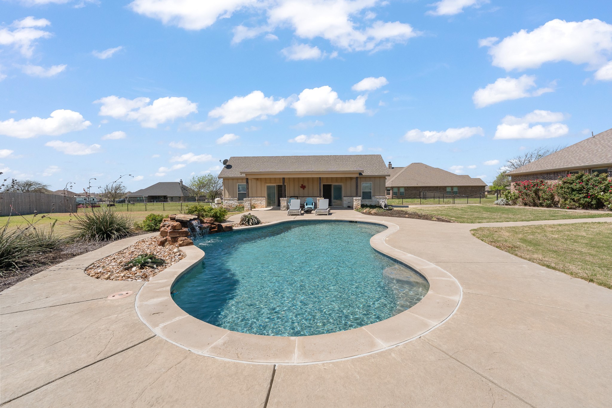 7925 Grassland Drive Godley TX 76044