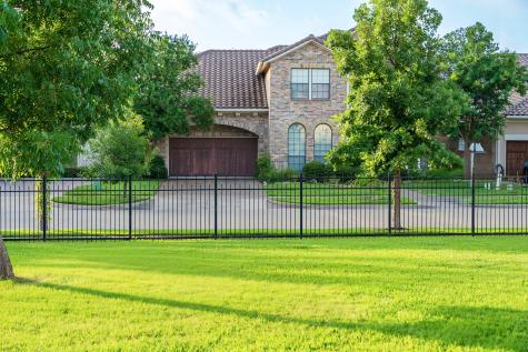 6527 Barcelona Irving TX 75039