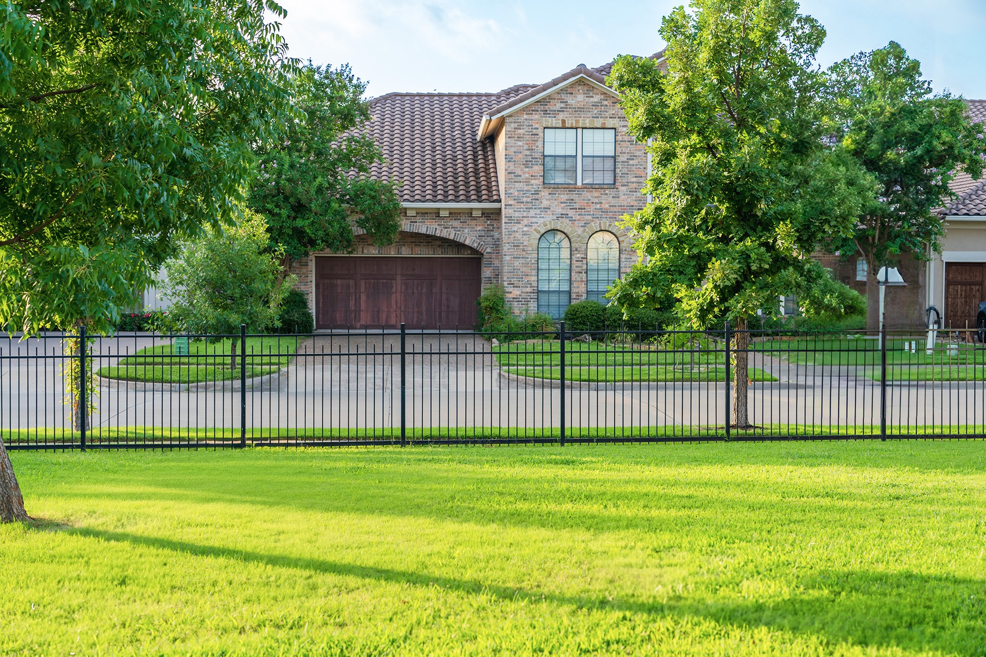6527 Barcelona Irving TX 75039