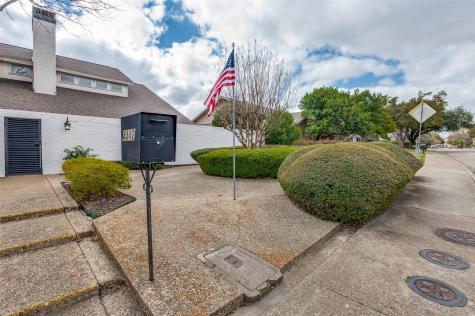 4342 Harvest Hill Road Dallas TX 75244