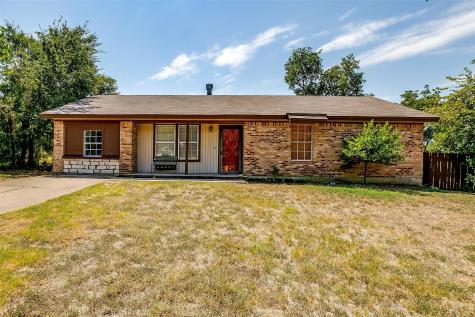 505 W 10th Street Joshua TX 76058