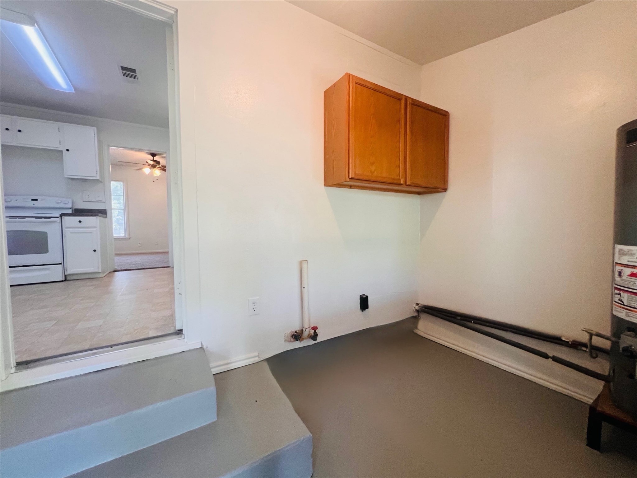 2101 Layton Avenue Haltom City TX 76117