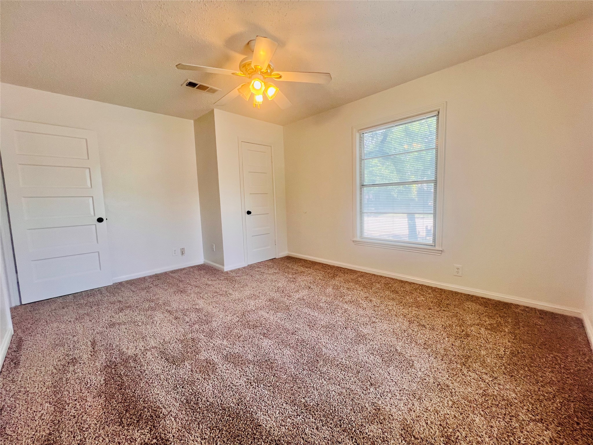 2101 Layton Avenue Haltom City TX 76117
