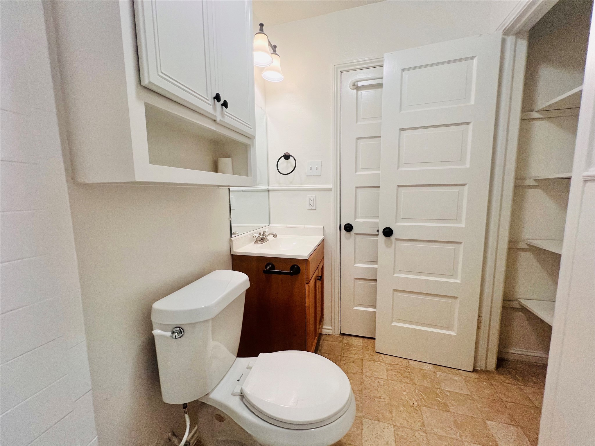 2101 Layton Avenue Haltom City TX 76117