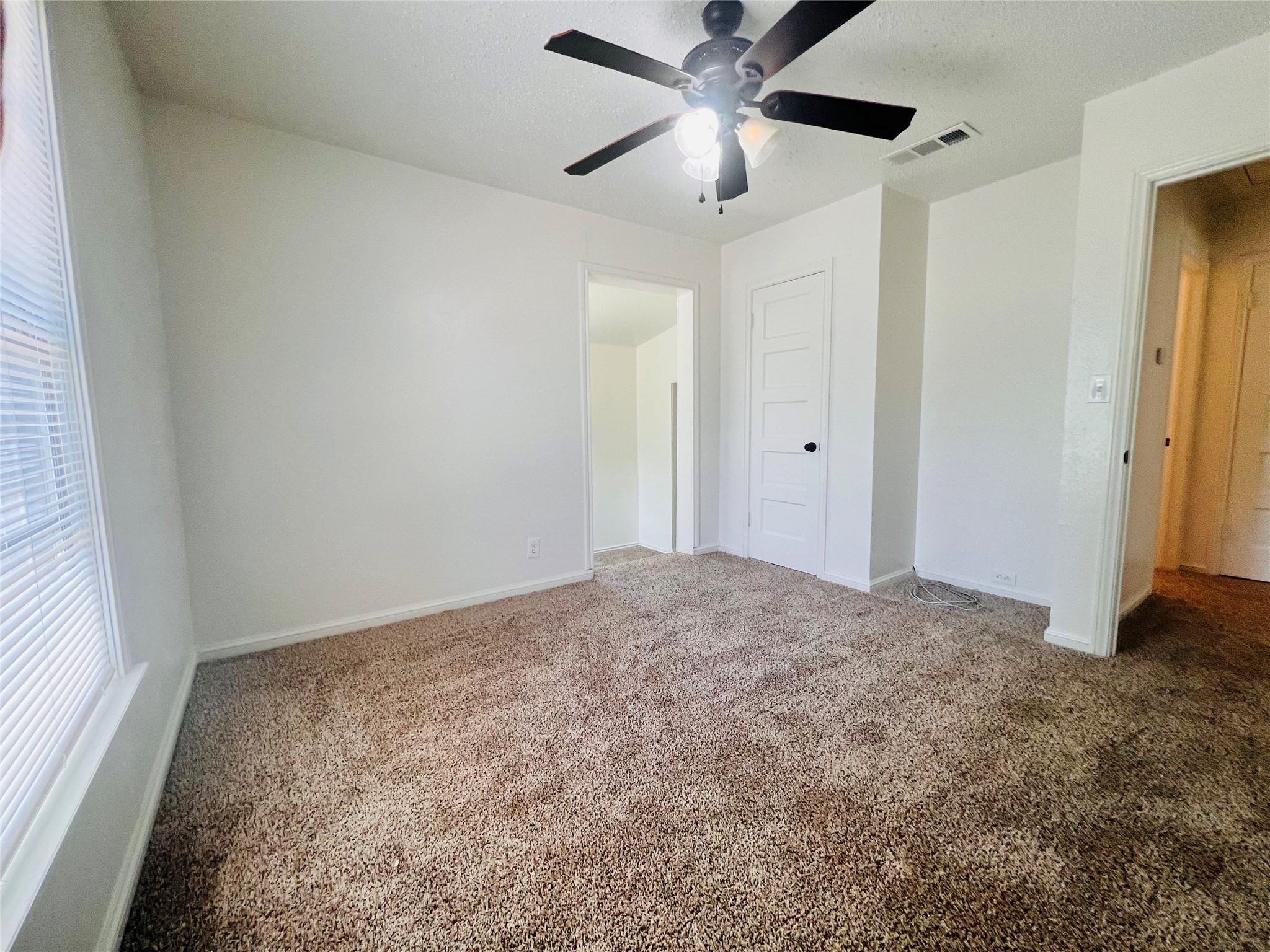 2101 Layton Avenue Haltom City TX 76117